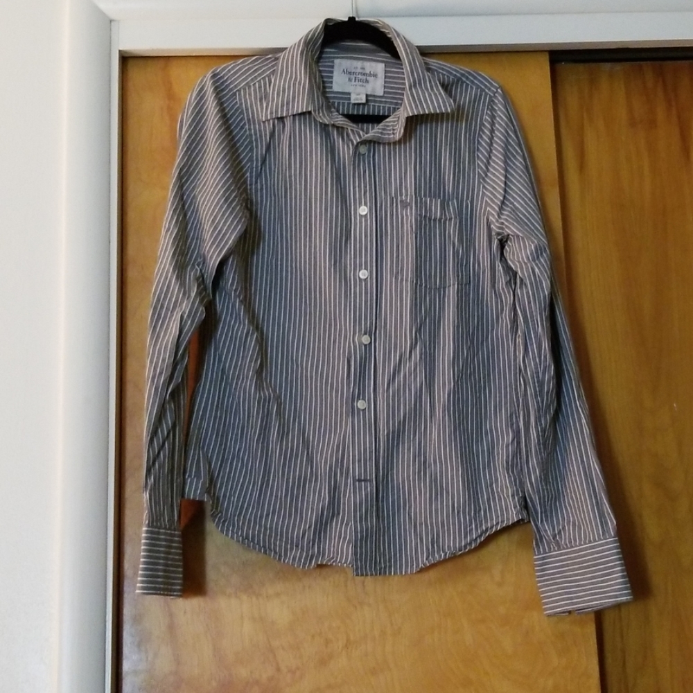 Abercrombie & Fitch Muscle Button Up